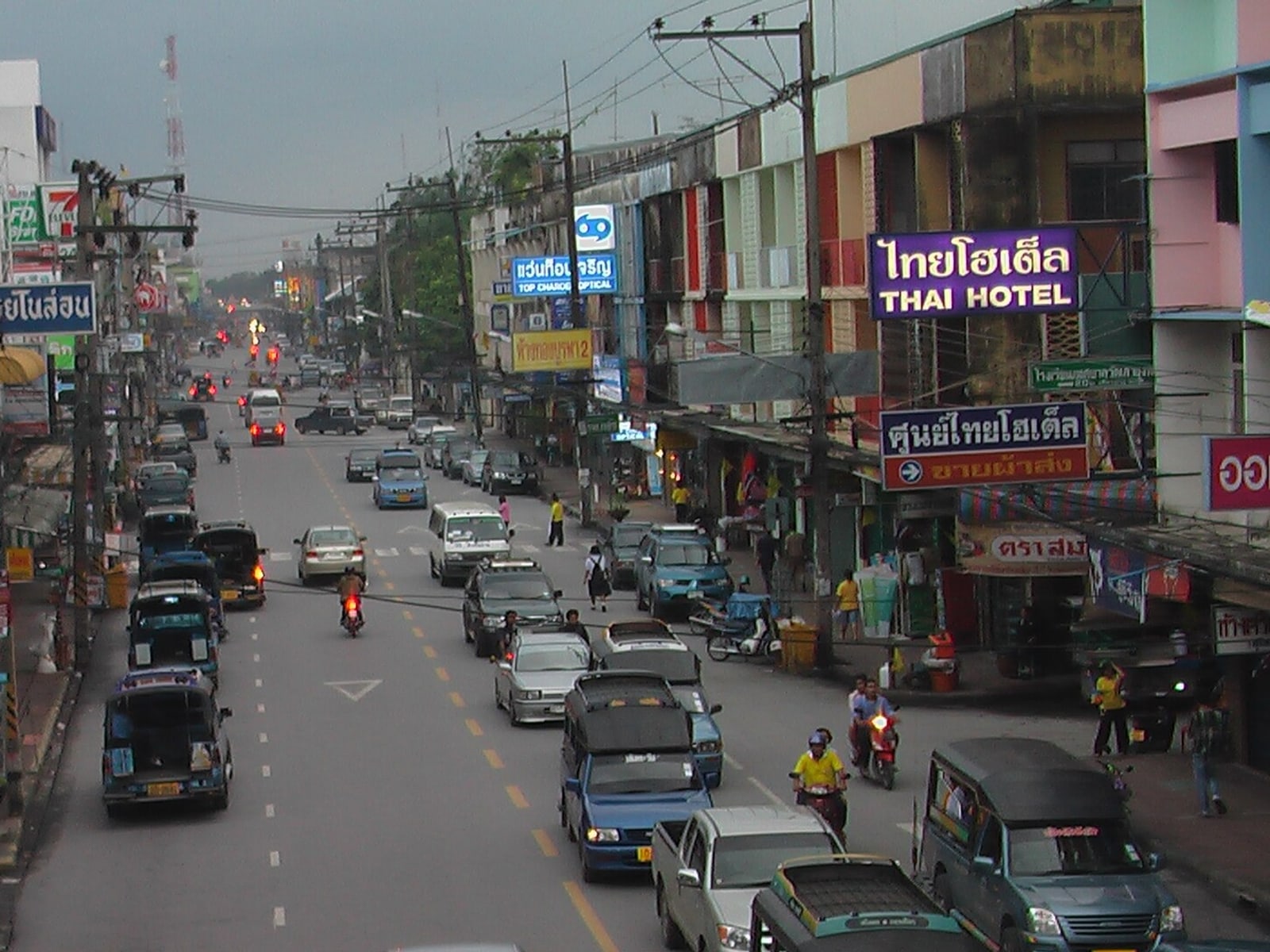 A street scene in Nakhon Si Thammarat