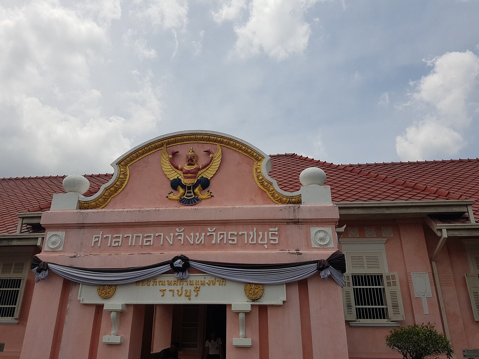 Ratchaburi riverfront architecture and limestone landscape featured in this guide