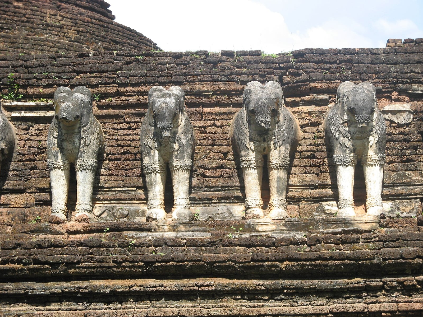 Historic architecture in Kamphaeng Phet
