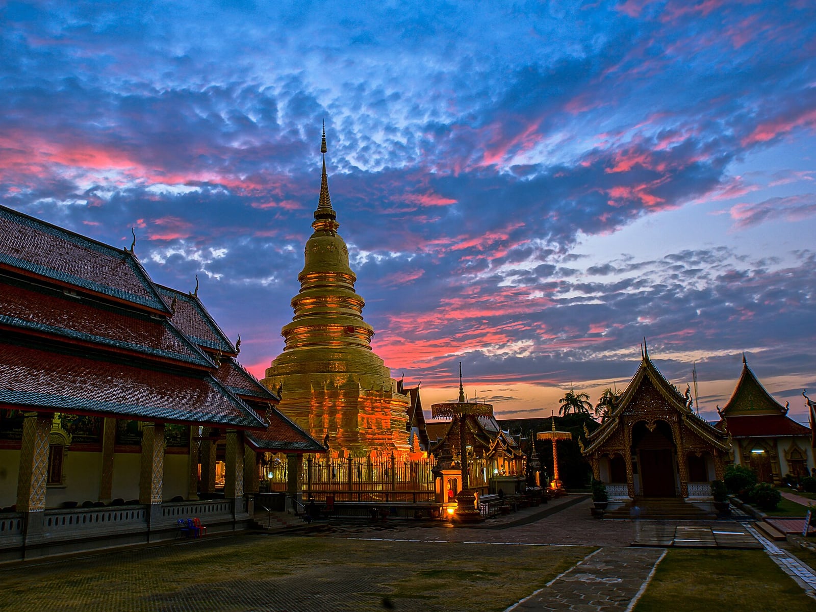 A temple and heritage scene in Lamphun